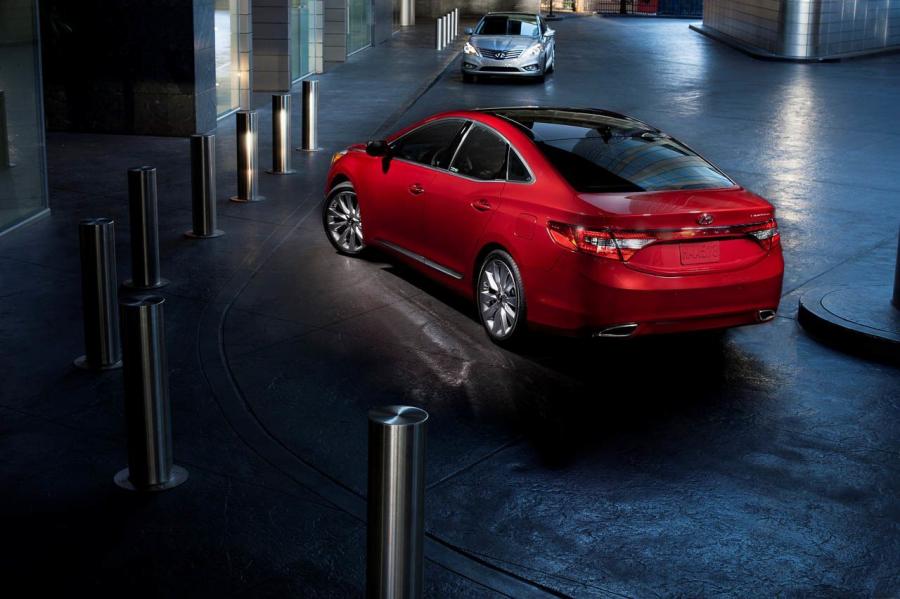 Hyundai Azera 2012 года  (фото 103 из 103)